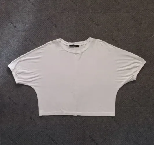26_Blusinha Cropped de malha Kes / Tam G 