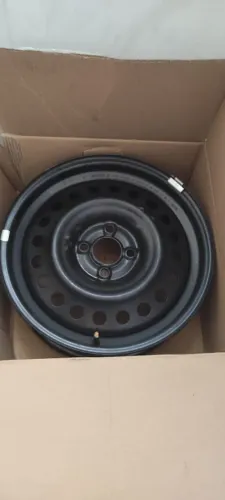 Aro de ferro 16 quatro furos Nissan Kicks