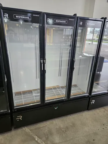 auto serviço 3 portas para bebidas e lacticínios nova