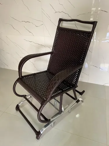 CADEIRA DE BALANÇO DE ALUMINIO