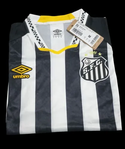 Camisa do Santos Umbro Listrada 2025