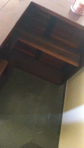 Barzinho com 2 banqueta , suporte de garrafas e completo de Madeira maciça imbuia