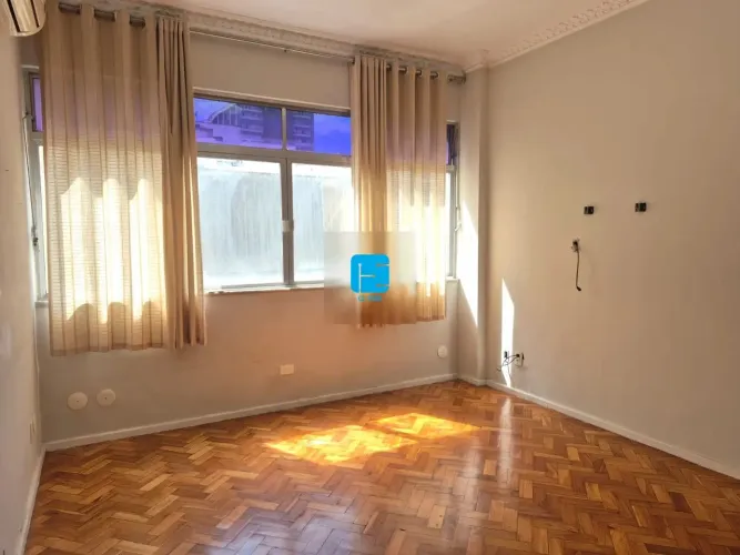 Apartamento para alugar com 2 (dois) Quartos e 1 Vaga em Botafogo, RJ