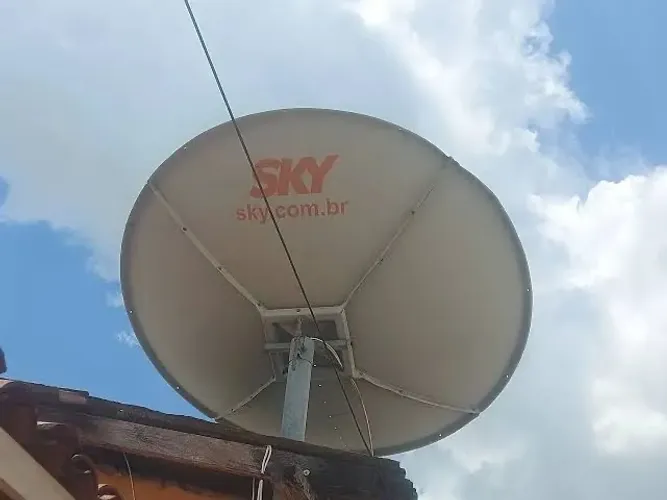 Antena Parabólica Sky