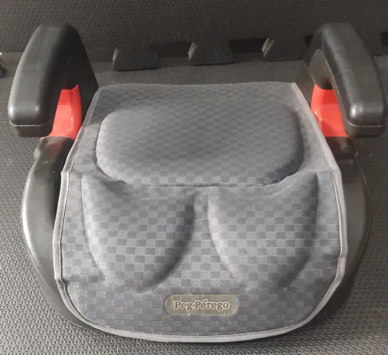 Cadeirinha de Carro Peg-Perego (Assento de Elevação para auto)