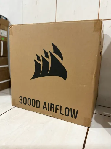 Gabinete Gamer Corsair 3000D Airflow Mid Tower