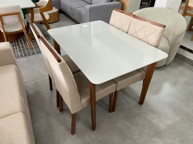 Mesa de Jantar 1,20m com 4 Cadeiras - Pés Laterais em Madeira Maciça!