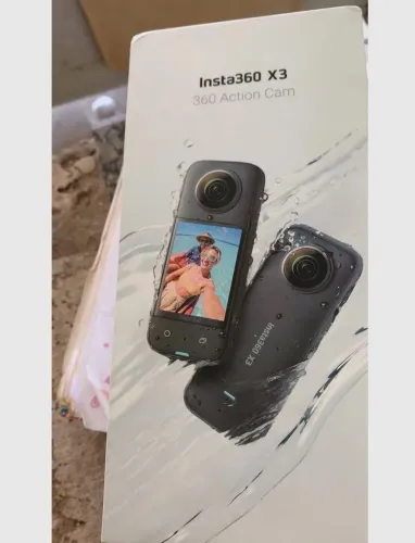 Câmera insta 360 x3 usada 1 mês 