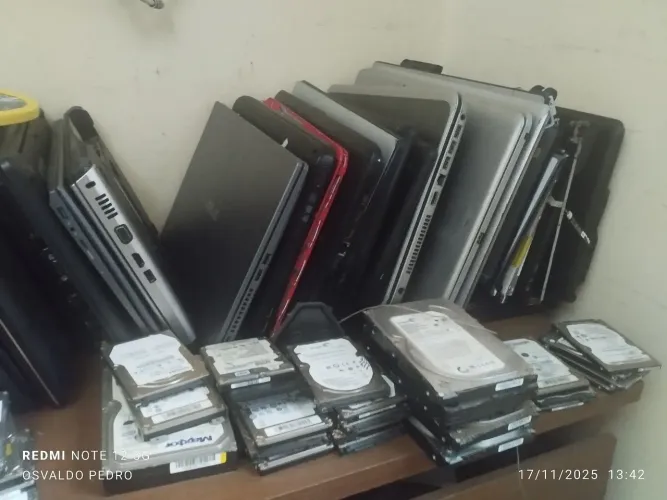 10 carcaça de notebook variados 