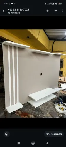 Painéis de tv de fábrica === Painéis 