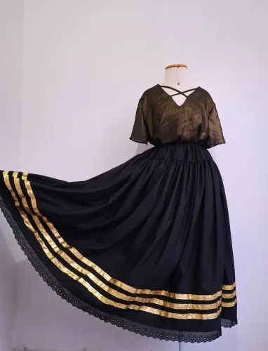 Conjunto de saia e torço candomblé jurema sagrada umbanda axé 
