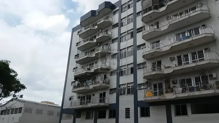 Apartamento - Taquara Jacarepaguá - Vazio- Varanda- 2 Quartos -1suite - sol manha - garage