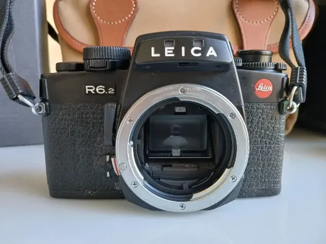 Câmera Leica R6.2