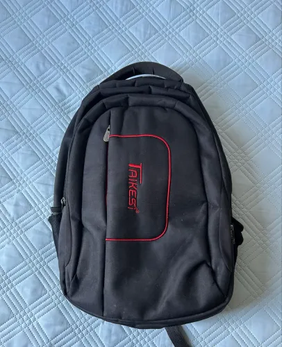 Mochila executivo para trabalho / estudos 