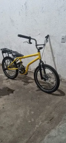 Montadinha aro 20 seminova