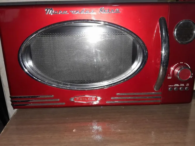 Micro-ondas Philco Retro Usado 