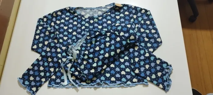 Pijama feminino de corações Tam P