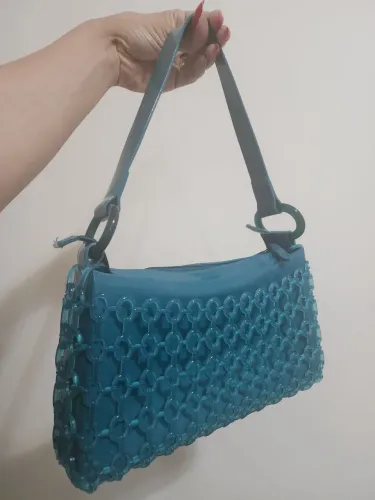 melissa hoop bag no site 289,90 e aqui 180,00