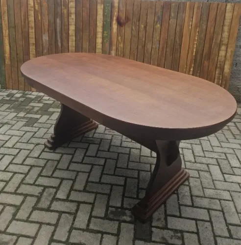 Linda Mesa Oval Madeira Maciça, Pés Modelo Taça