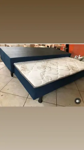Cama solteiro com auxiliar