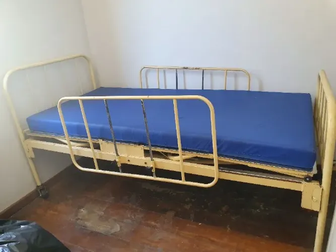 Cama hospitalar
