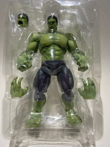 SH Figuarts Hulk - Marvel Age of Ultron Avergers Bandai