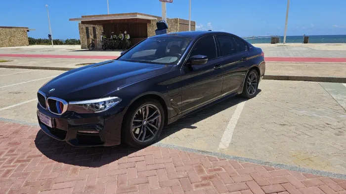 BMW 530e - Híbrida Plug-in - M Sport Turbo