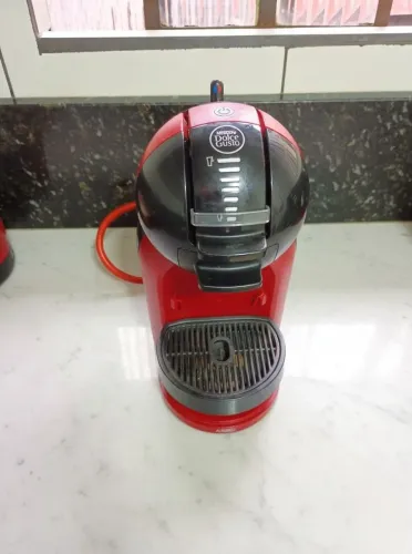 Cafeteira - Se comprar faço pix de R$20,00 pra comprar as cápsulas