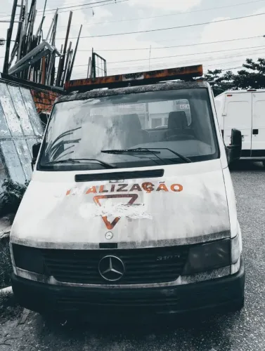 Sucata de Caminhão Mercedes Sprinter 310