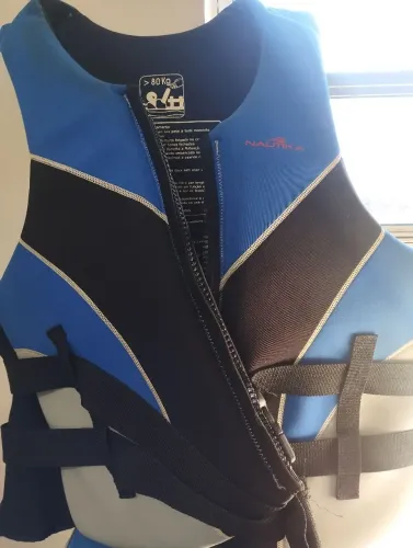 Coletes Salva Vidas Nautika + brinde