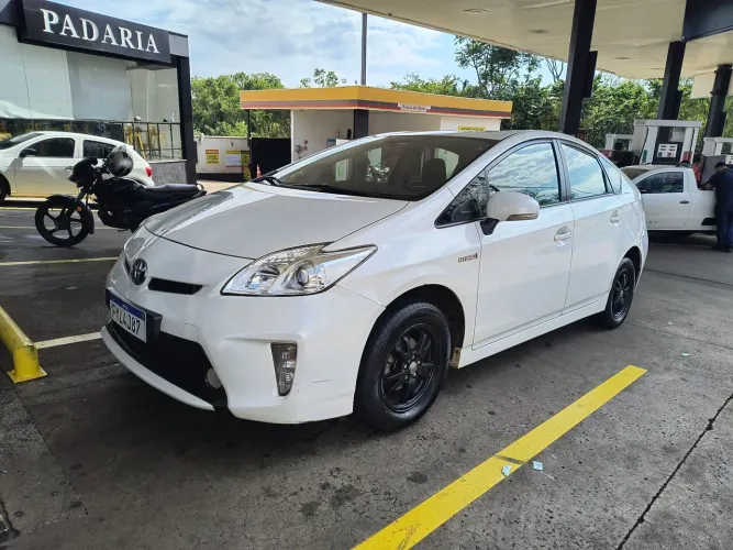 Toyota Prius Hybrid 1.8 16V 5P Aut. 2015
