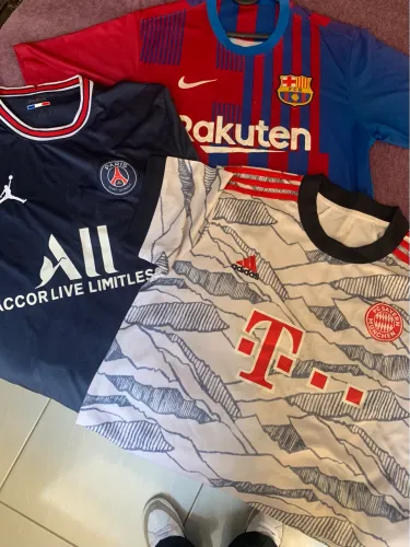 Vendo lote com 7 camisas de time 