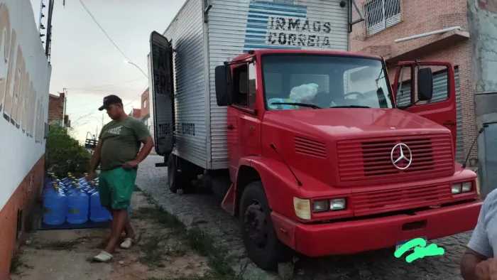 Caminhão Mercedes 1618 turbinado