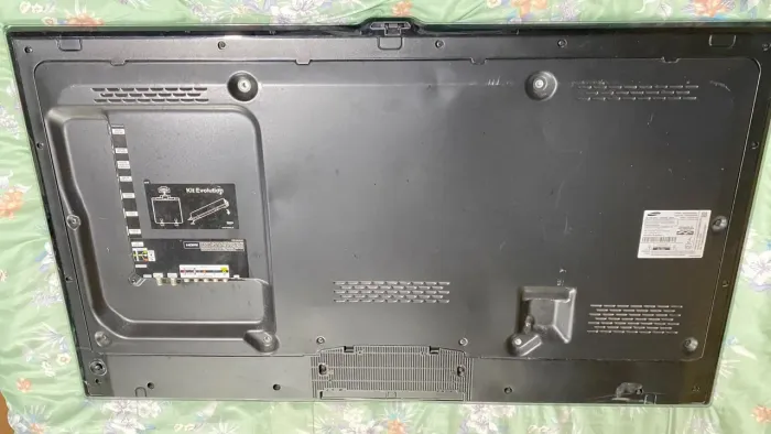 Vendo tv Samsung un46