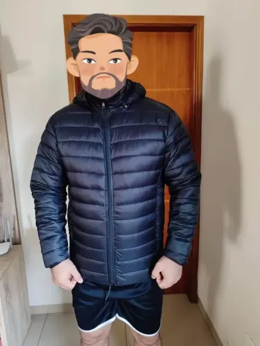 Jaqueta Puffer Masculina Preta com Capuz | Bobojaco de Frio