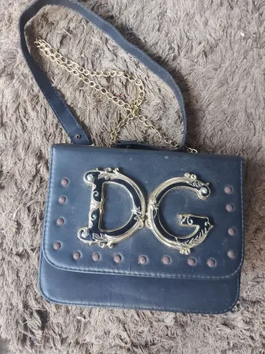 Linda bolsa em perfeito estado 