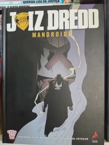 Juiz Dredd Mandroide