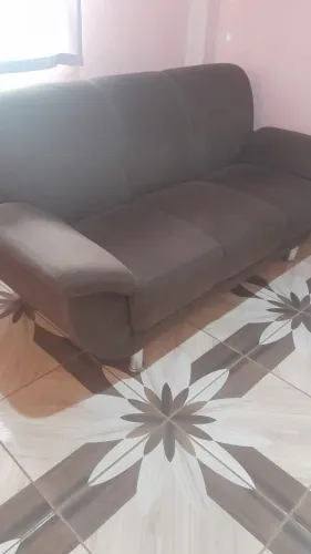 Sofá  3 lugares,novo. 