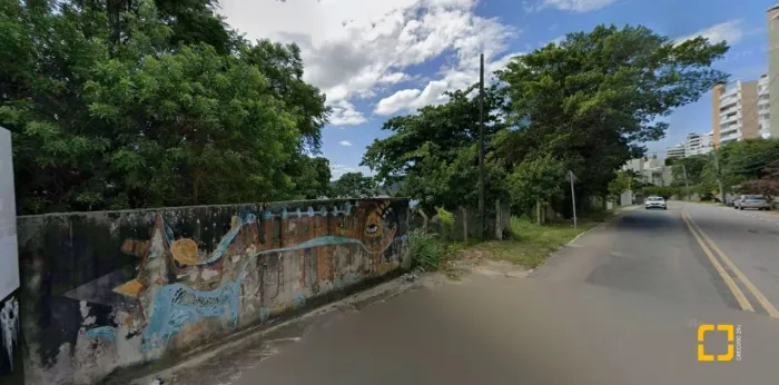 Terreno Residencial/Comercial com 863,47 m², no João Paulo em Florianópolis