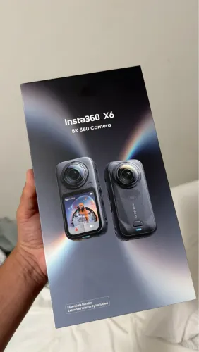 Insta360 X6