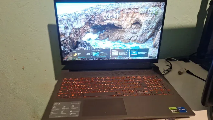 VENDO DELL G15 5530 GAMER