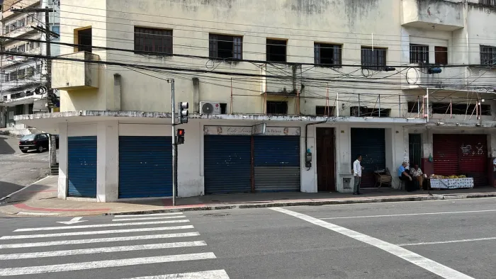Excelente Loja de Esquina Aluguel/Venda  - Vila Rubim (Ponto Comercial Estratégico)