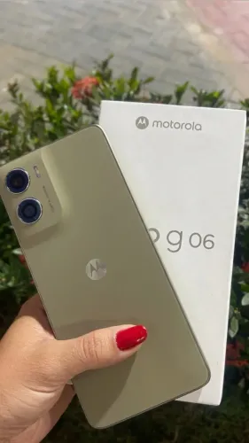 Moto G06 256GB Novo / Nunca Usado - Na Caixa