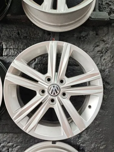 Rodas Polo 15