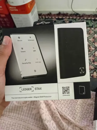 VENDO LEDGER STAX NA CAIXA FECHADA NUNCA USADA OU ABERTA.