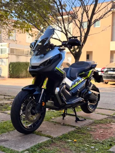 XADV Akrapovic FULL! Configuração única