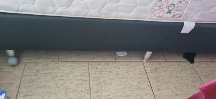 Colchão Solteiro Ortopédico - Ótimo Estado