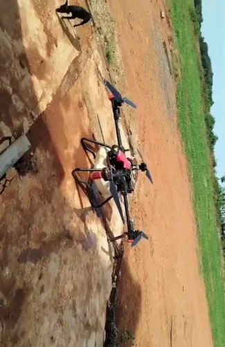Drone agrícola pulverizador XAG P100