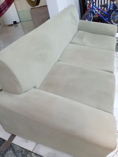 Sofá 3 lugares bom