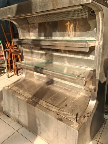 Geladeira expositora para comércio